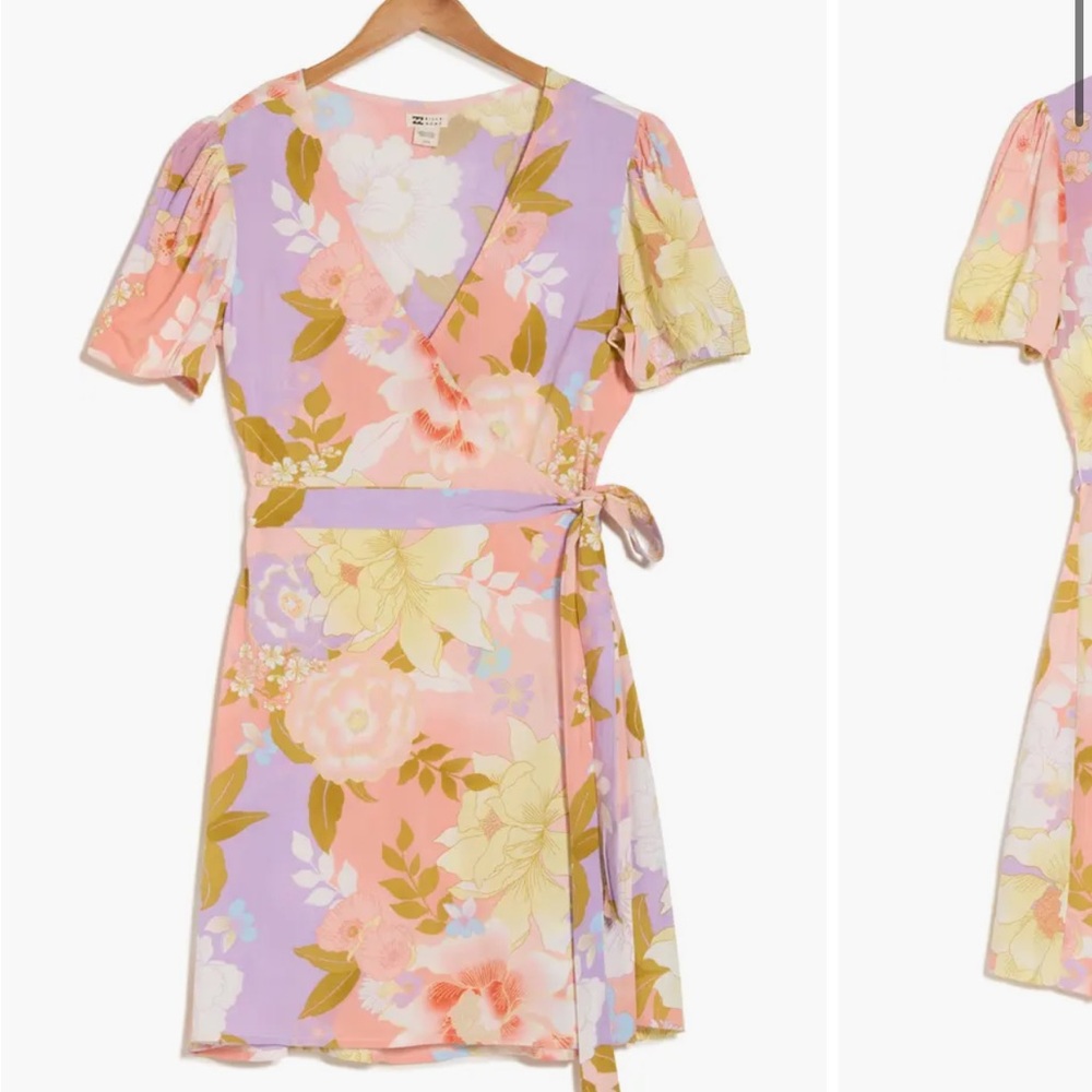 Billabong mini wrap dress
